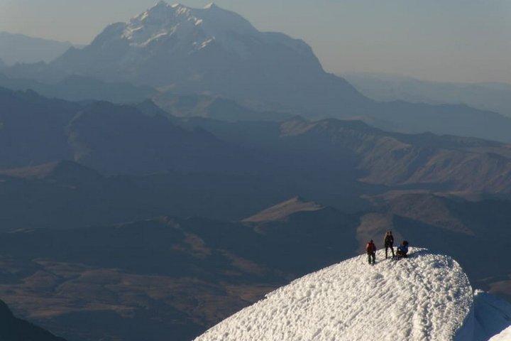 2泊3日のラパス・フアイナ・ポトシ登山