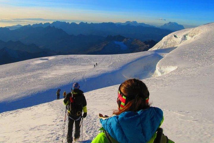 3 Days and 2 Nights La Paz Huayna Potosi Climbing
