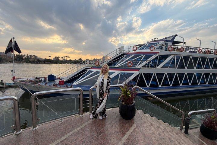 Explora cruceros por el Nilo de El Cairo con espectáculo de danza del vientre