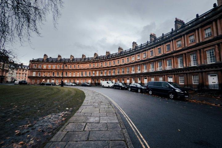 Bath Sites emblématiques et pierres précieuses cachées Visite à pied autoguidée