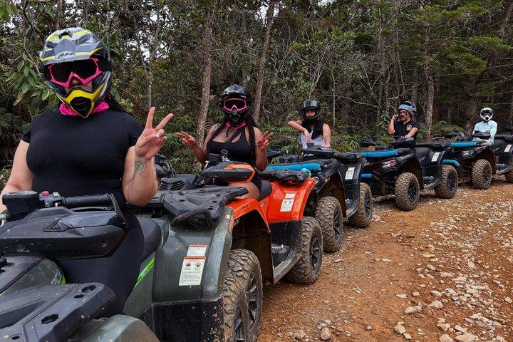 メデジン：ATVでのオフロードアドベンチャー、クワッドアドレナリン滝