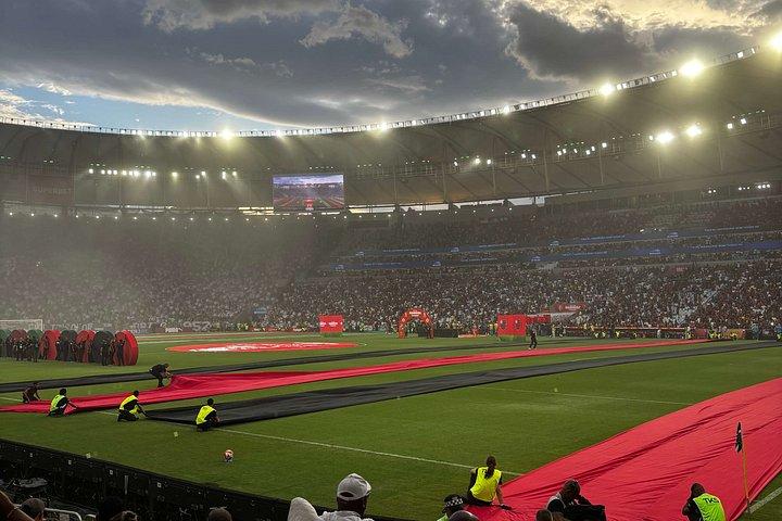 マラカナンスタジアムでのサッカー観戦（チケット、ガイド、送迎込み）