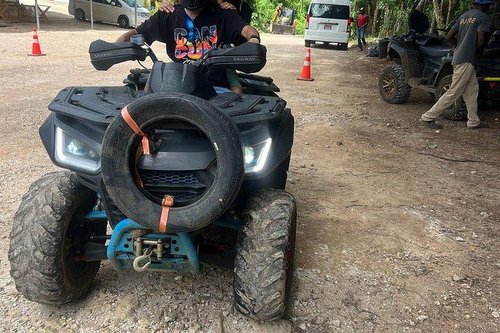 ジャマイカでの乗馬、ATV、ブルーホール滝ツアー