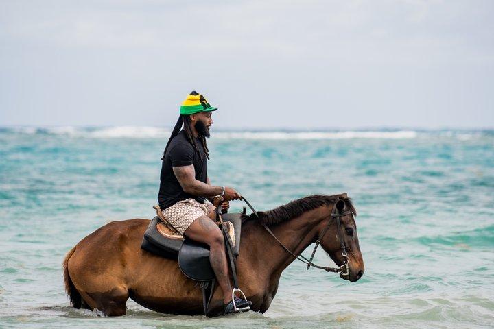 ジャマイカでの乗馬アドベンチャー