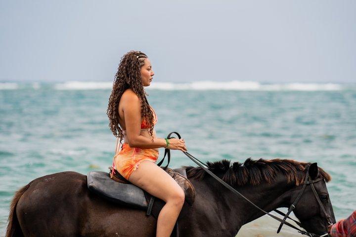 ジャマイカでの乗馬アドベンチャー
