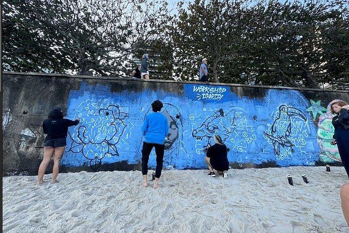 Graphite class at Rio de Janeiro Beach