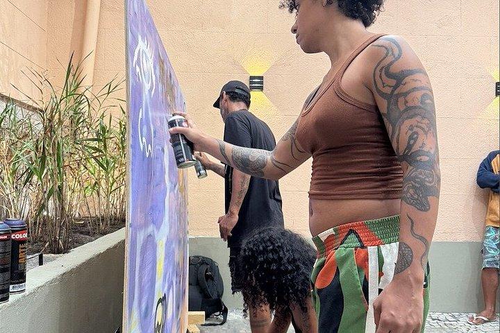 Graphite class at Rio de Janeiro Beach