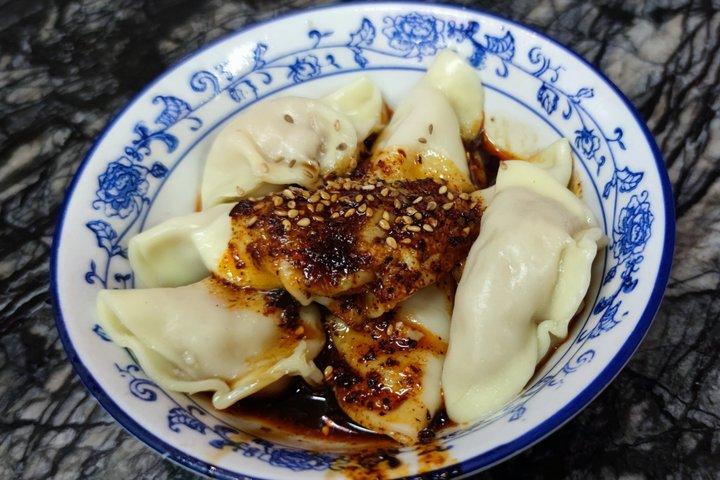 ローカルルートオプション付きプライベート成都夕食ツアー
