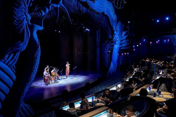 ヴァルナ・バリ・シアターでの水中ショー・スペクタクル