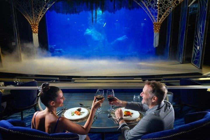 ヴァルナ・バリ・シアターでの水中ショー・スペクタクル