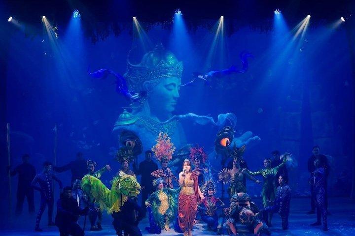 ヴァルナ・バリ・シアターでの水中ショー・スペクタクル
