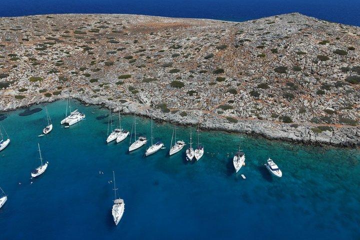 Sejltur til Dia Island med drikkevarer og måltider