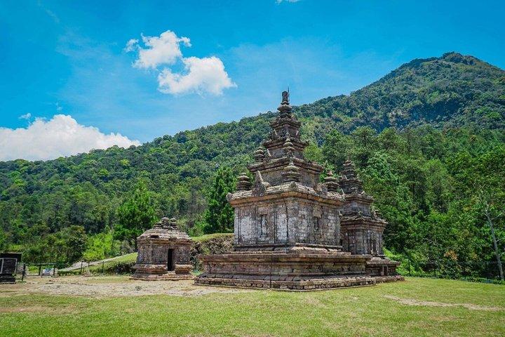Visite du temple Gedong Songo et d'Ambarawa au départ de Semarang