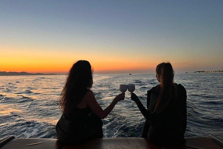 Luxus Sunset Cruise mit Aperol Spritz von Trogir und Split