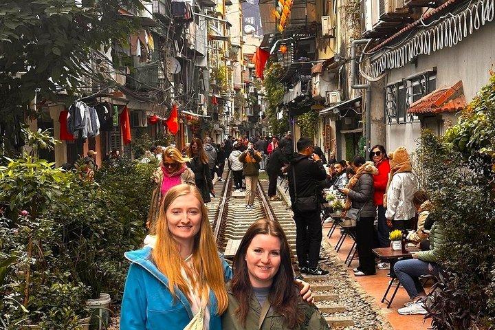 Hanoi Private Walking Tour : Old Quarter Highlights & Train Street
