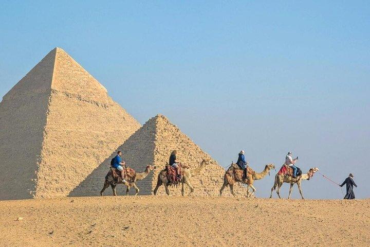 Private Giza pyramids& Sphinx Tour with Camel Ride All inclusive