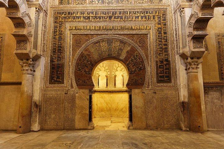 Guided Cordoba Tour with Mosque-Cathedral Access from Malaga