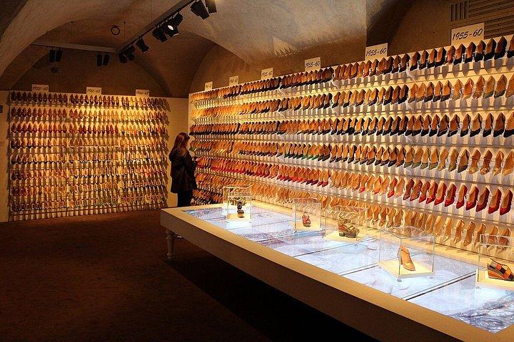 フィレンツェのエレガンス ファッション愛好家の逃避行
