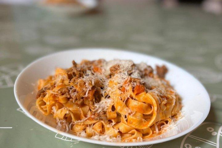 ミラノの地元家庭で少人数料理教室