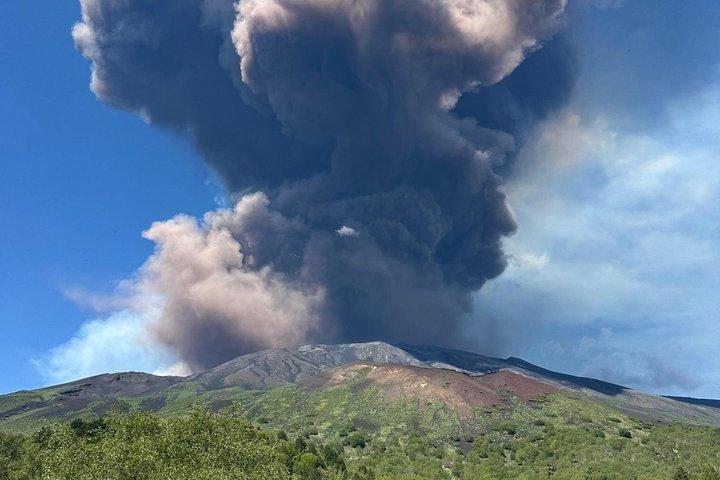 Etna e Vinho: uma experiência de natureza e aromas com sabor.