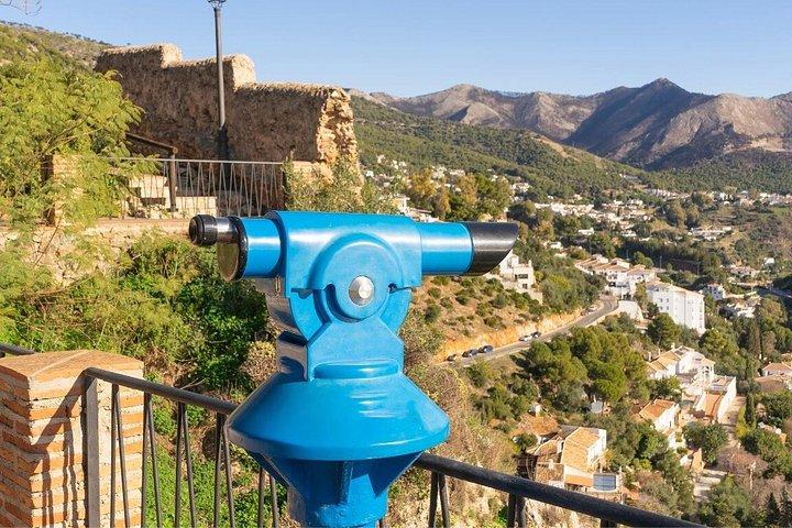 マラガ発の日帰り旅行でミハスとマルベーリャを探索しよう