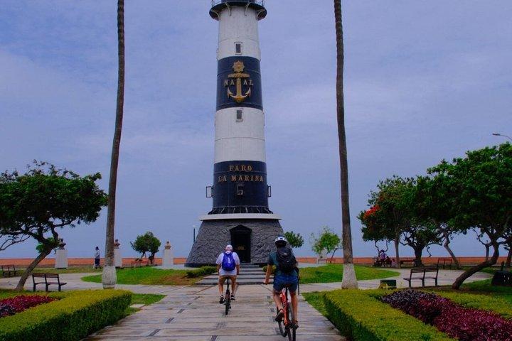 Lima Miraflores Barranco Small Group Bike Tour