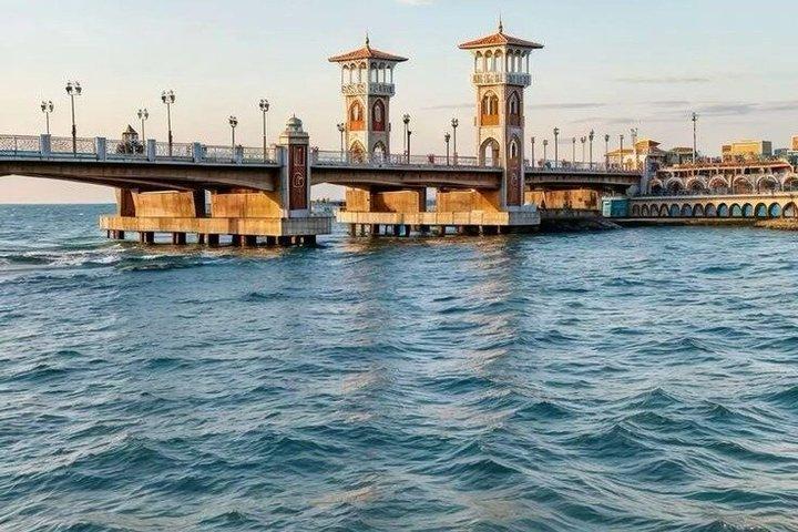Private Alexandria Day Tour from Cairo with Lunch
