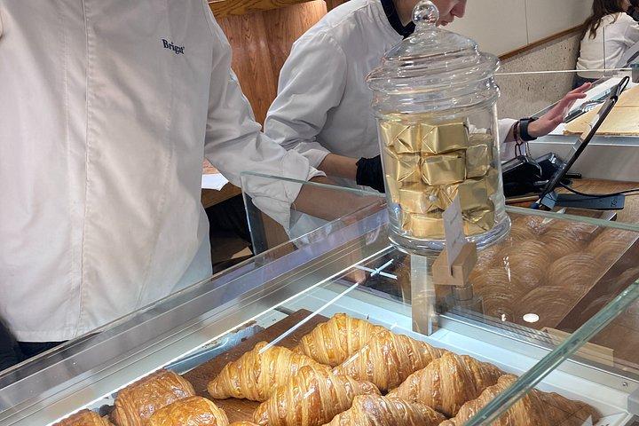 パリでしなければならないこと：マレ地区でチョコレートとペストリーのツアー