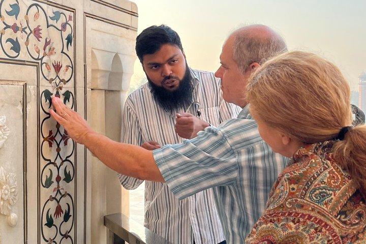 Privater Tagesausflug nach Agra im Taj Mahal und Agra Fort mit Mittagessen