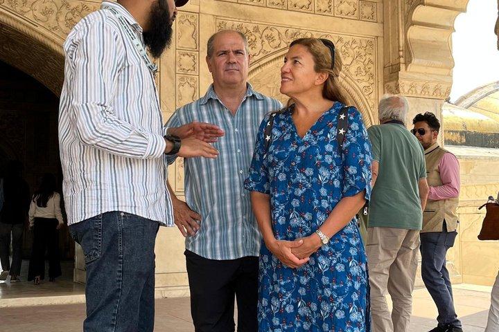 Privater Tagesausflug nach Agra im Taj Mahal und Agra Fort mit Mittagessen