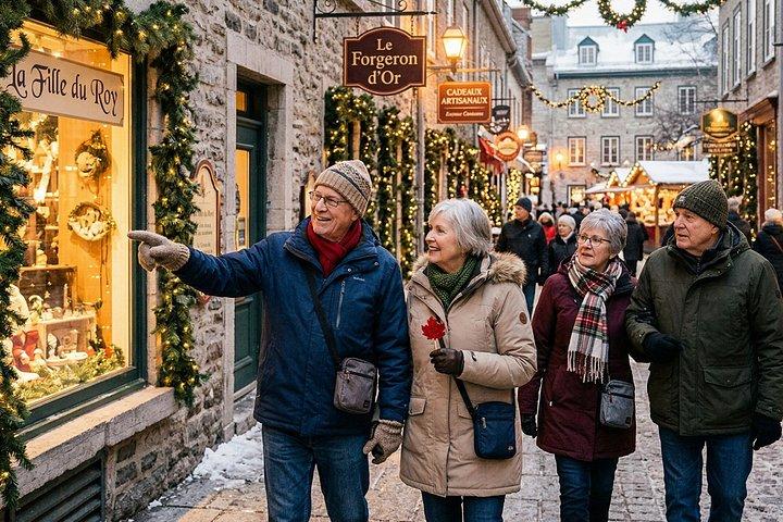 Private Christmas Walking Tour in Quebec Old Town Heritage
