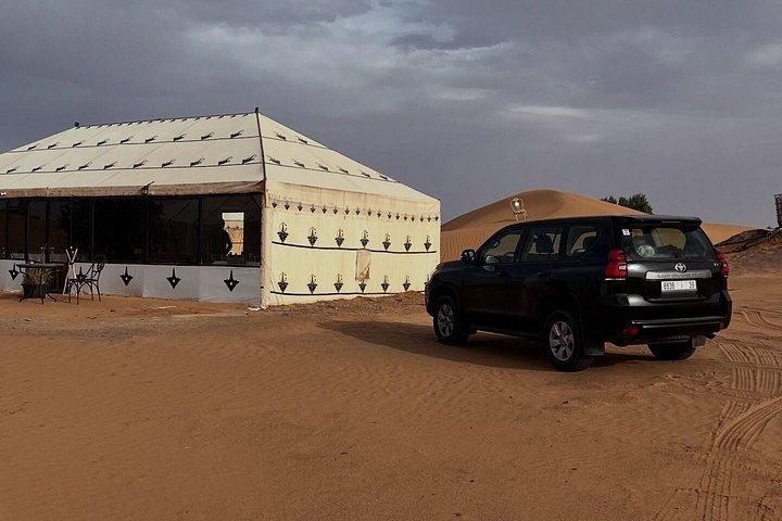 プライベート3-デイラグジュアリーサハラ4x4ツアー：マラケシュからメルズーガ砂丘へ