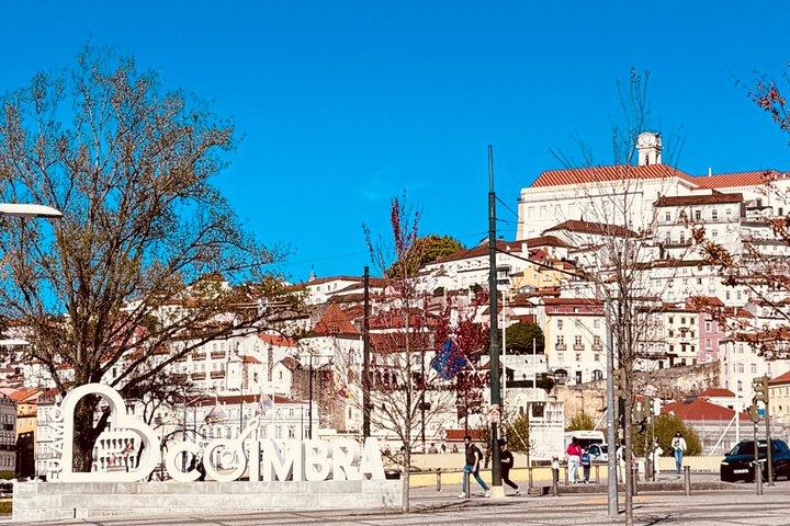 Wandeltocht door Coimbra, de geschiedenis van Pedro en Inês, en de Heilige Koningin.