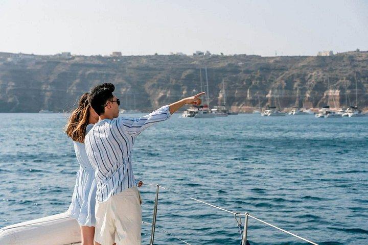 Santorini Standard Small-Group Catamaran Volcano, BBQ and Drinks
