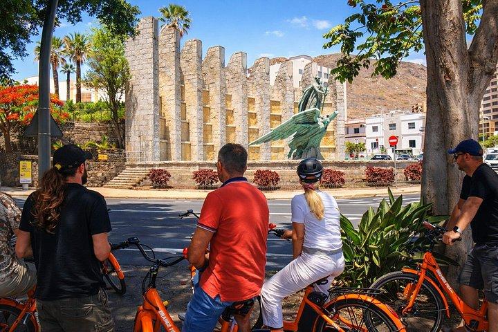 サンタクルスデテネリフェハイライトE-バイクオプション付き自転車ツアー