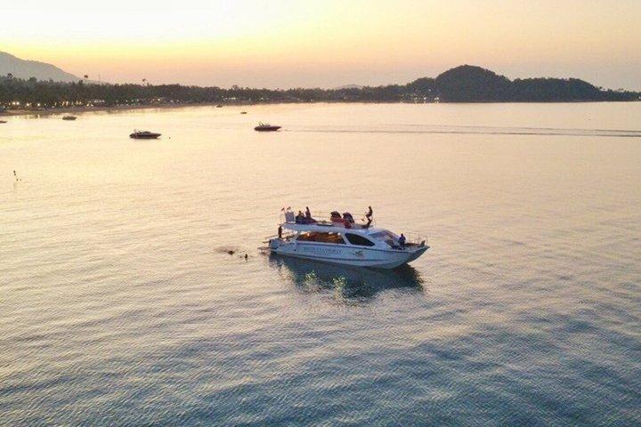 Golden Hour Sunset Catamaran Cruise
