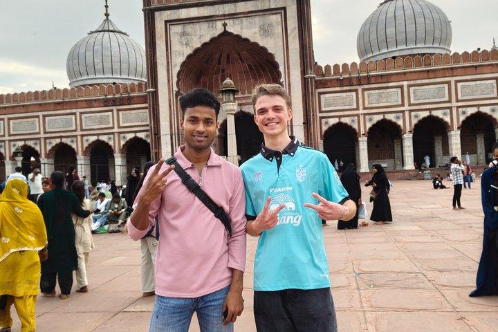 Old Delhi Street Food Tour Rickshaw Ride und Hidden Gems Walk