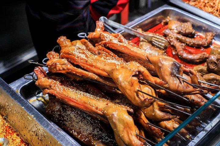 ローカルルートオプション付きプライベート成都夕食ツアー