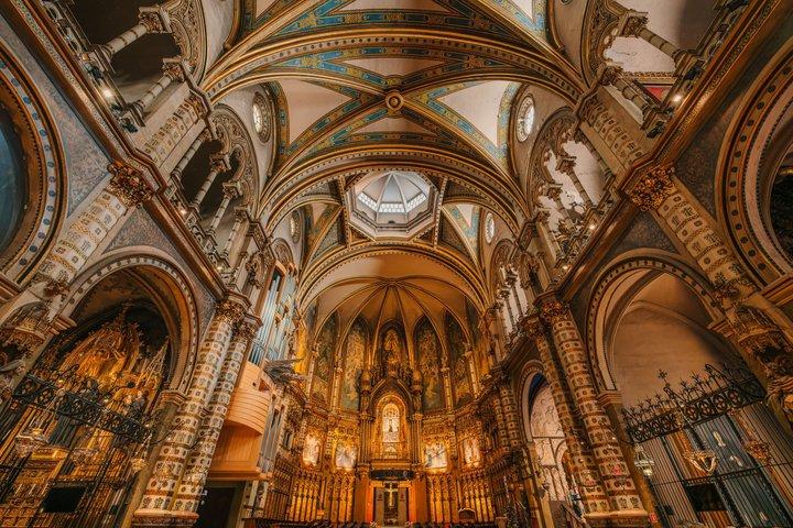 Excursion d'une journée à Montserrat et Gérone au départ de Barcelone