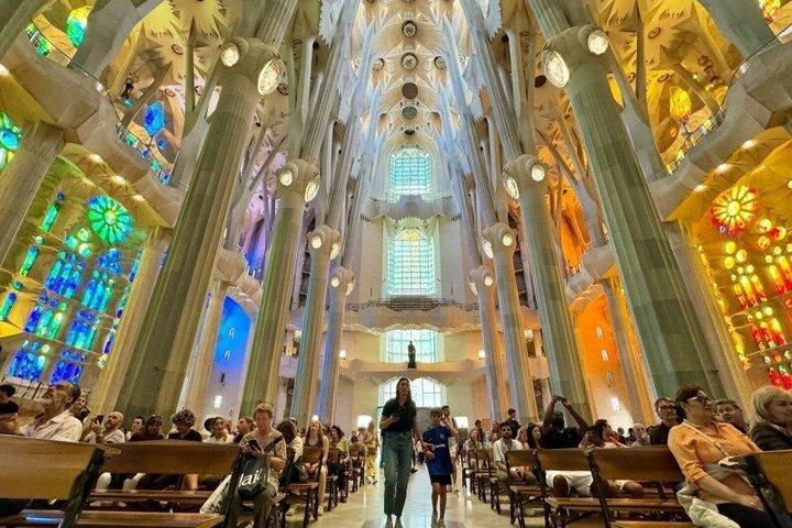 Sagrada Família Halbprivate Tour mit Schnelleinstieg