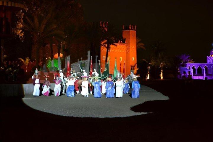 Chez Ali Marrakech Night : Abendessen und spektakuläre Fantasie