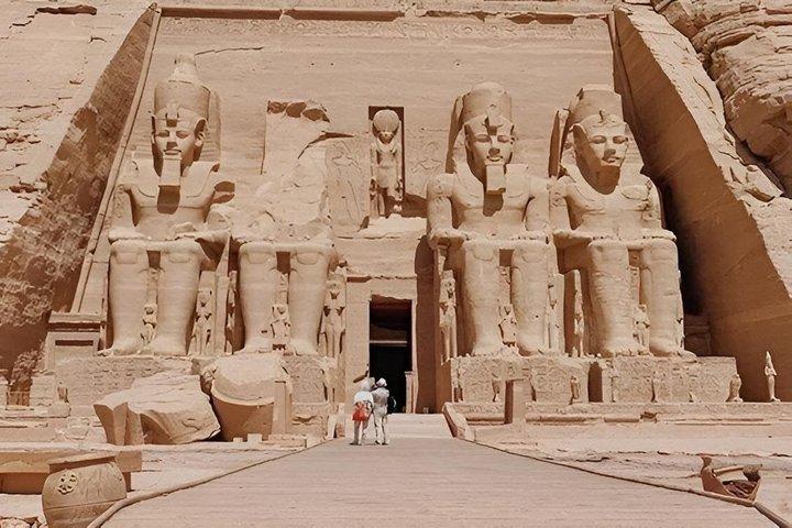 Abu Simbel dagstur fra Aswan