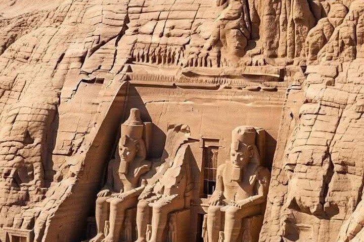 Abu Simbel dagstur fra Aswan