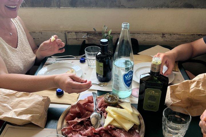 Vandring Florens Toscana kullar med lunch och vin