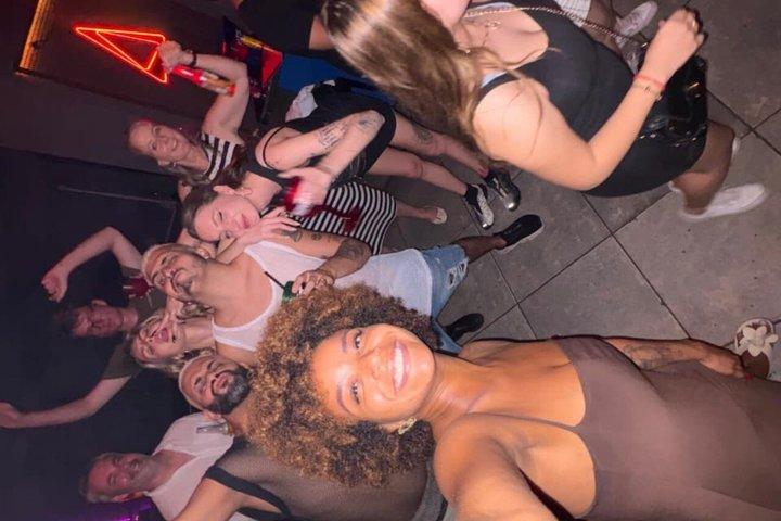 Rio de Janeiro: Uma Noite em Bares e Boates em Copacabana