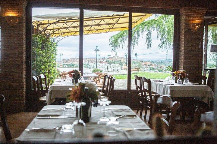 プライベートトリュフハントワインツアーテイスティングランチ8ワインソムリエ