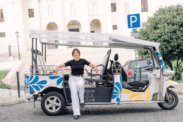 Tuk Tuk genom gamla Lissabon: Historisk rundtur med lokal guide