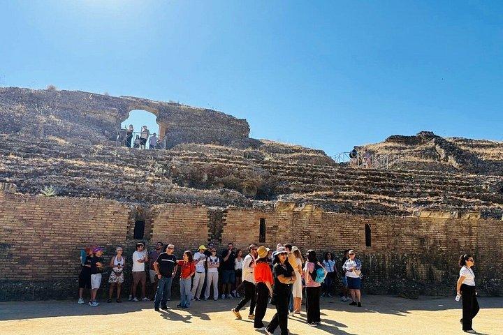 イタリカ歴史考古学工学部による図解ツアー