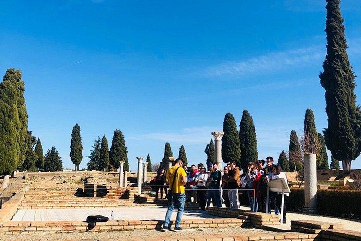 イタリカ歴史考古学工学部による図解ツアー