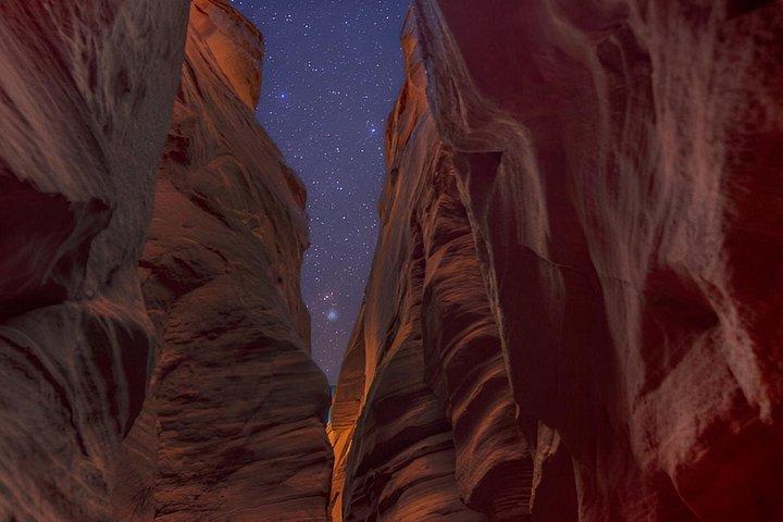 アンテロープ・キャニオンを巡るリガイ・シ・アニイ星空観察ナイトツアー